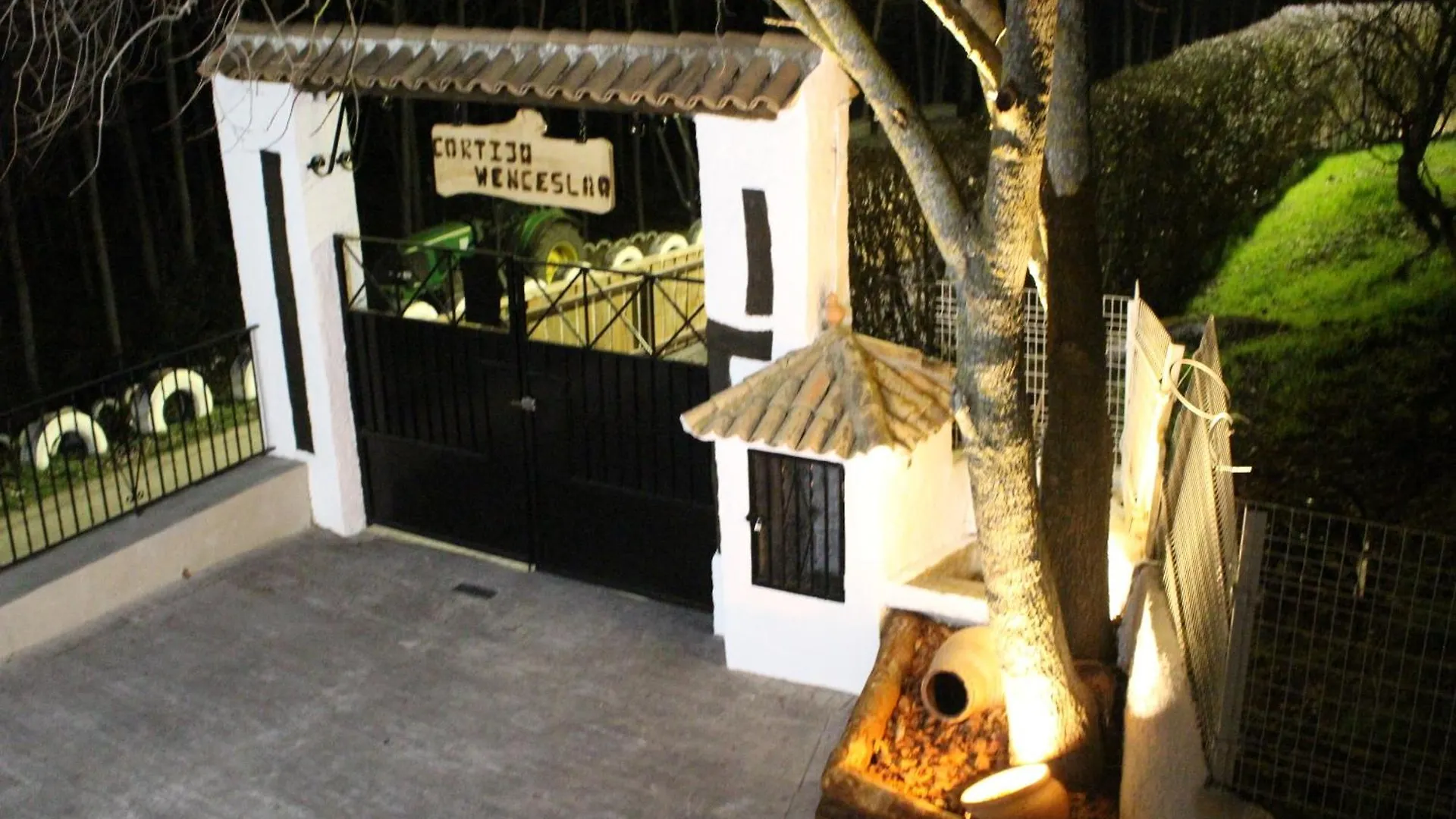Cortijo Wenceslao II Villa Mures  Feriehus